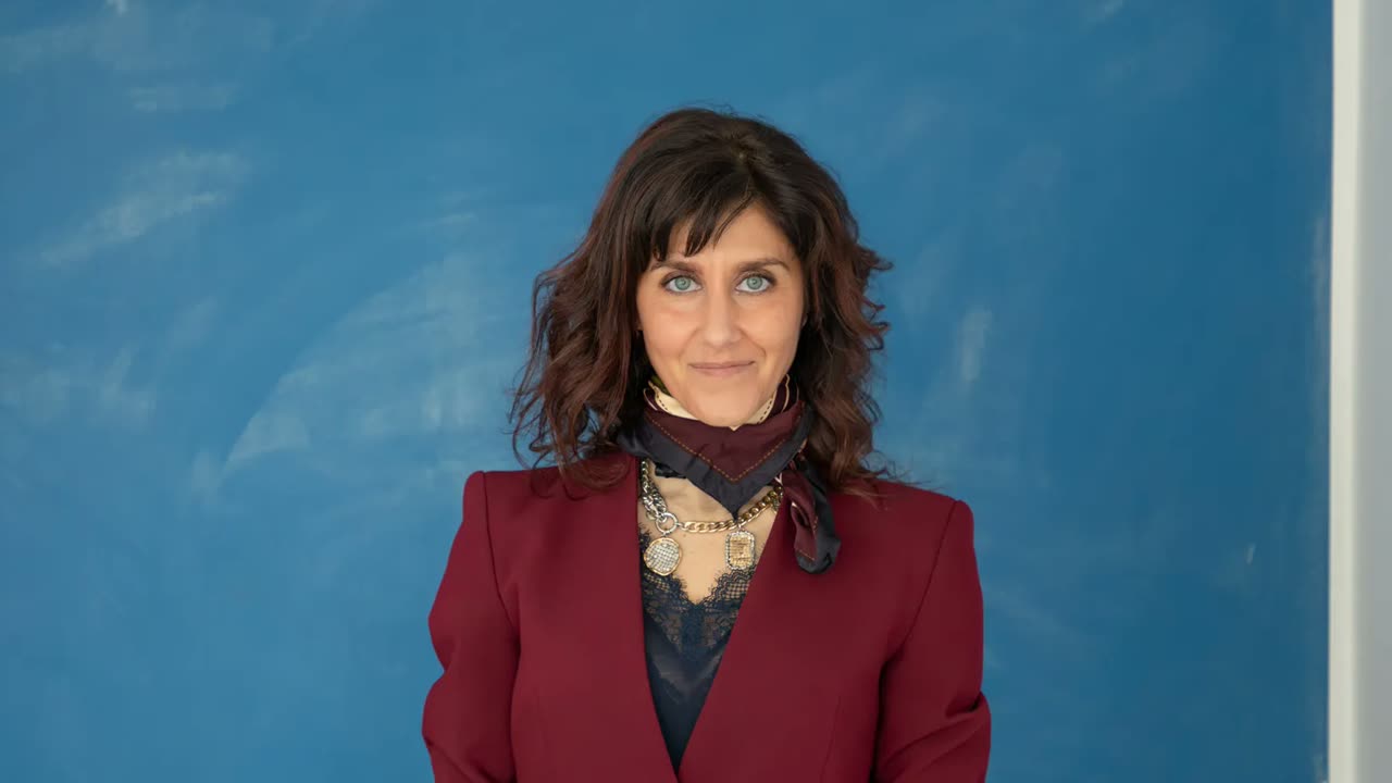 Elisabetta racconta com'è lavorare qui, ogni giorno.