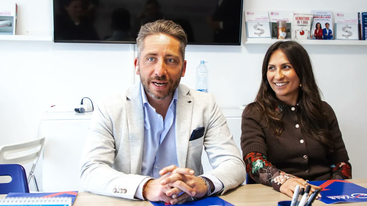 Elisabetta spiega come leggiamo le candidature e cosa cerchiamo.